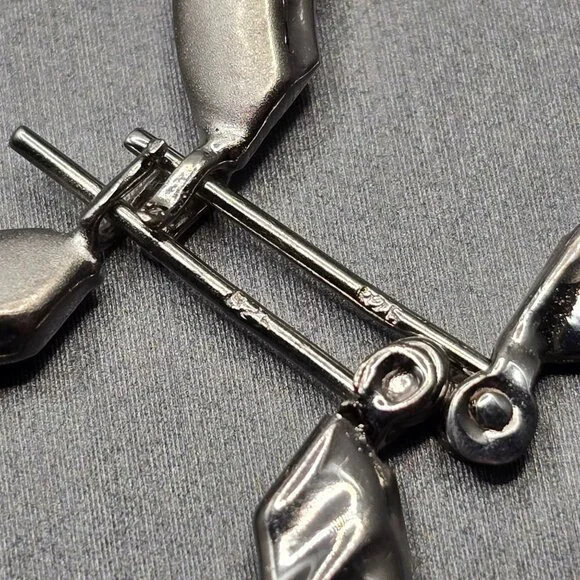 Sterling Silver 925 Hoop Earrings 1.25" Textured Ribbed Hinged Closure 6.38g - Picture 2 of 5